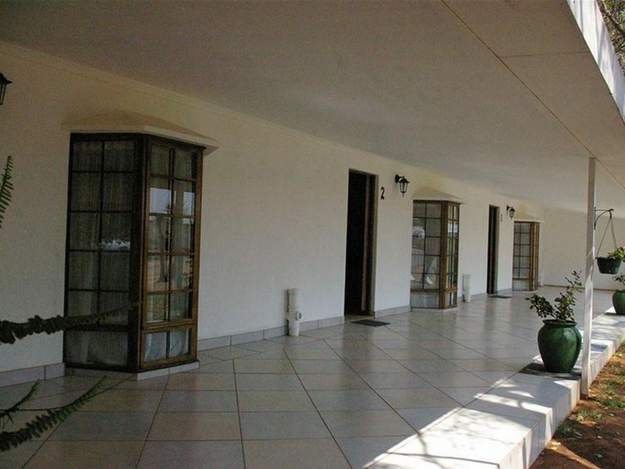 Black Swan Guest House Boshoek Exterior photo