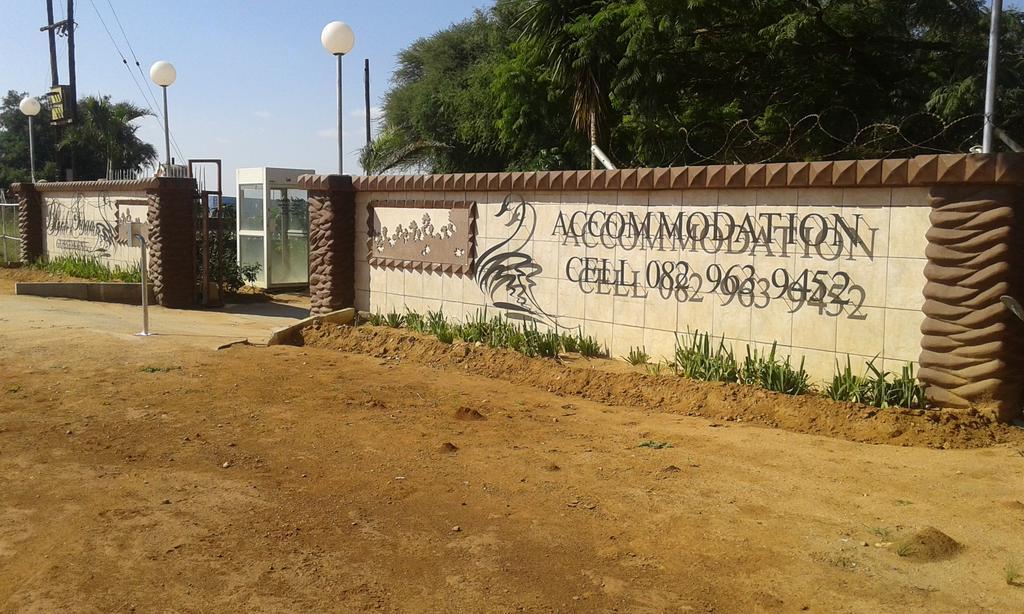 Black Swan Guest House Boshoek Exterior photo